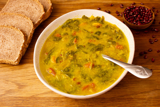 Soupe repas végane aux fèves Azukis et épinards