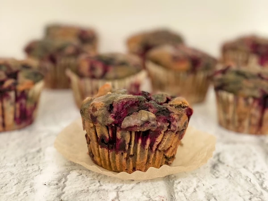 Muffins déjeuner aux camerises du Québec
